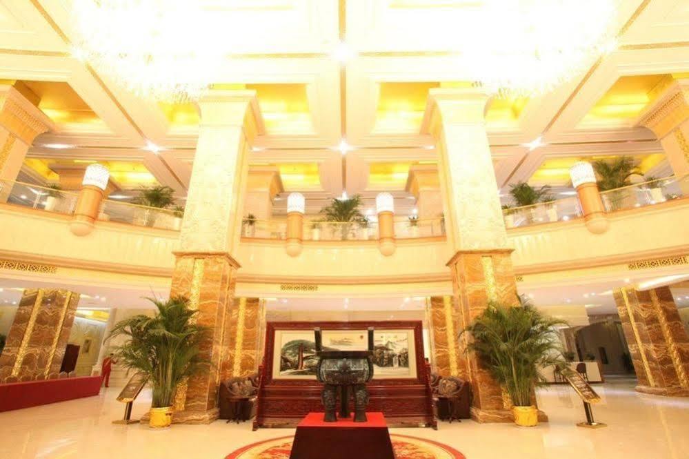 Wan Fu International Hotel Baoji Exterior photo